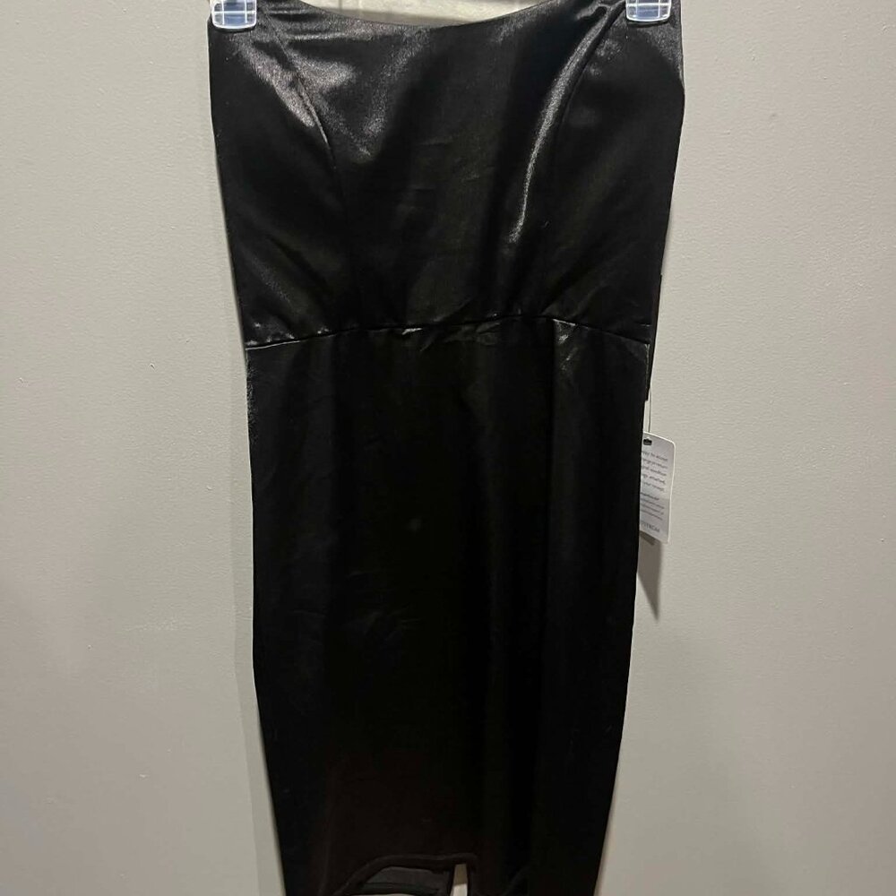 NWT Lulu's Strapless Mini Dress Medium